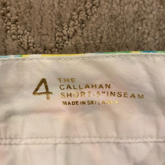 Lily Pulitzer Callahan shorts, size 4, 5 inch inseam - Picture 2 of 3